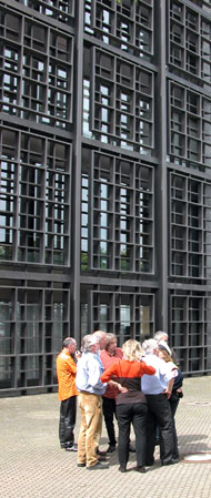 Architektur neben der Ausstellung