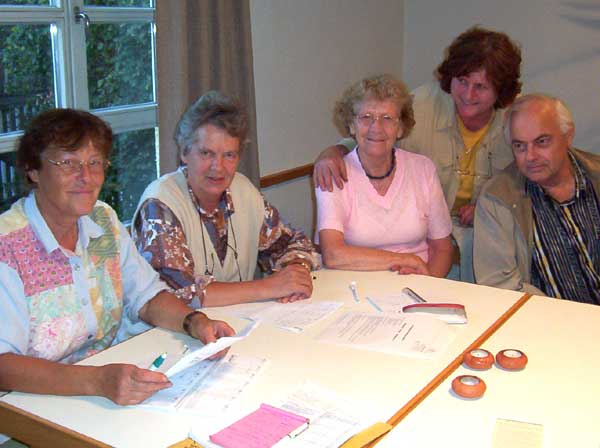 Gisela Eichler, Marianne Stocker, Margarete Kreß, Anneliese und Friedrich Bolleininger